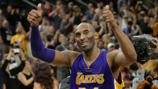 Kobe Bryant falleció en enero del 2020 en un accidente aéreo - Archivo