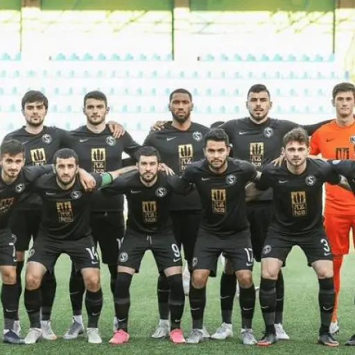 Equipo-Nicholas-Hagen-Desciende-Segunda-Division-1.png ,