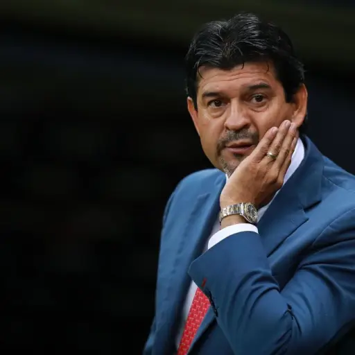 Municipal-Oficializa-Fichaje-Jose-Saturnino-Cardozp-1.jpg ,