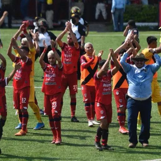 malacateco triunfo ante comunicaciones ,