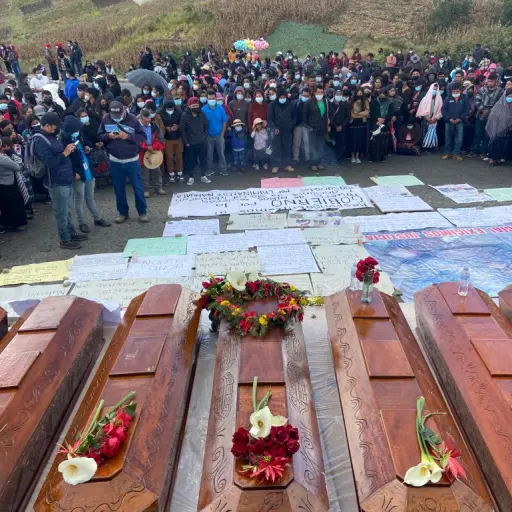 FHEHEIRXwAYBzeo.jpg ,