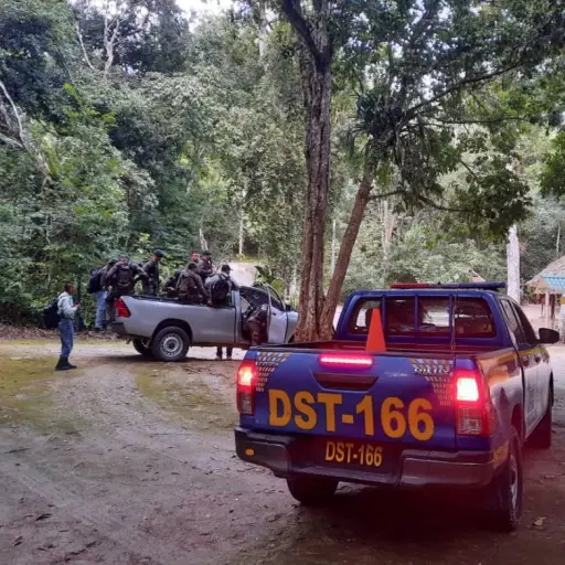 turista-aleman-parque-nacional-tikal.png ,