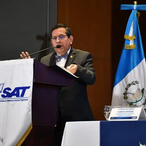 marco-livio-diaz-superintendente-sat.jpg ,