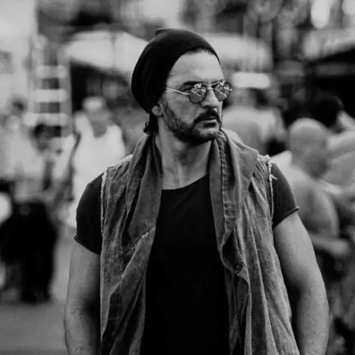 Ricardo-Arjona-1.jpg ,