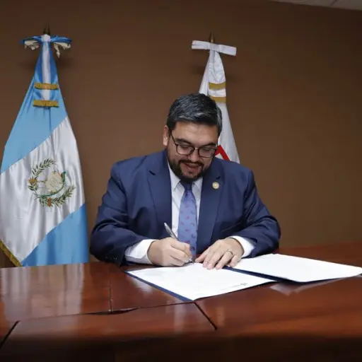 alberto-pimentel-ministro-energia-minas.jpg ,