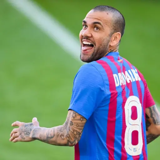 dani-alves-publinews.jpg ,