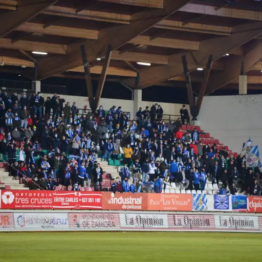 valla-derrumbada-zamora-deportivo.jpg ,