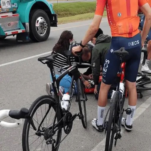 egan-bernal-sufre-accidente-emisoras-unidas-.png ,