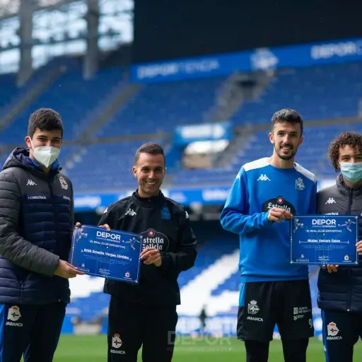 Guatemaltecos-entrenan-con-el-Depor-1.jpg ,