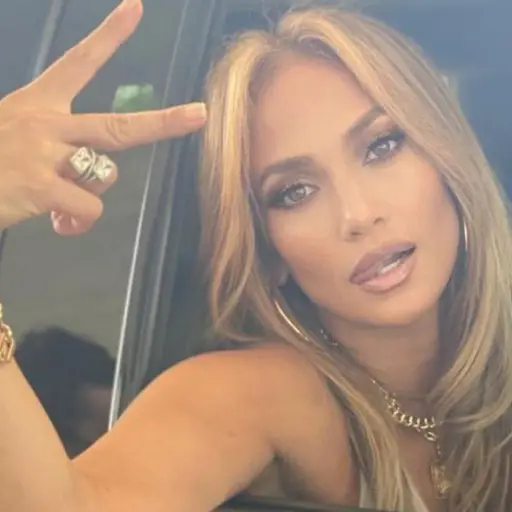 jennifer-lopez-publinews.jpeg ,