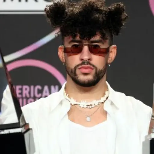 Bad-Bunny.jpg ,
