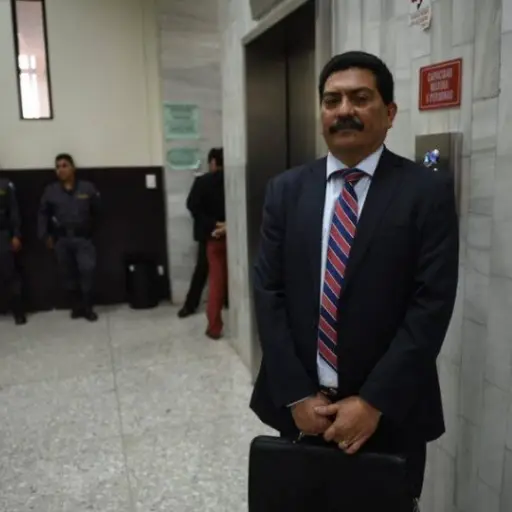 abogado-francisco-garcia-gudiel-habla-de-exjueza-marta-sierra-de-stalling-5.jpg ,