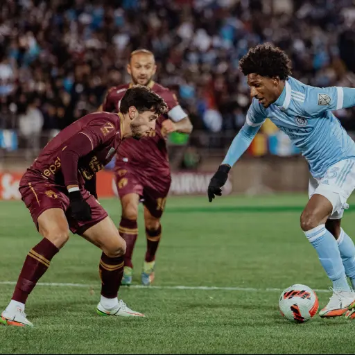 Comunicaciones-ante-New-York-City-1-scaled-1.jpg ,