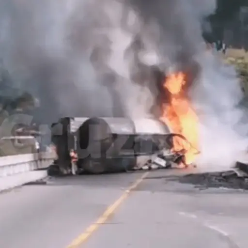 cisterna-con-combustible-baja-verapaz.png ,