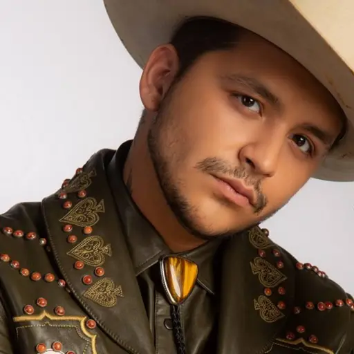 christian-nodal-publinews-.jpg ,