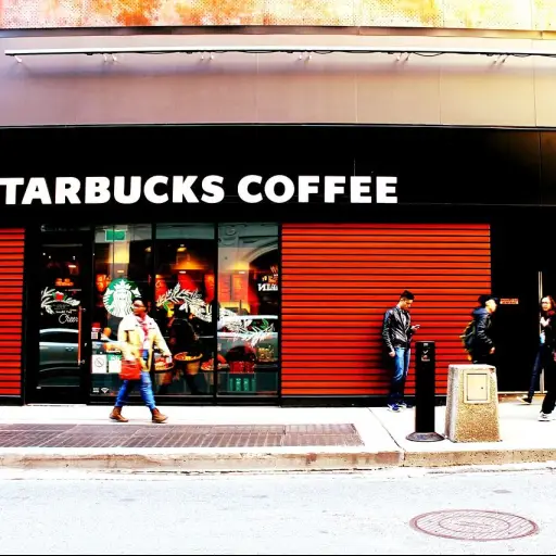 famosas-marcas-se-retiran-rusia-ante-invasion-ucrania-publinews.jpg ,