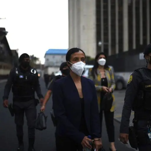 leily-santizo-siomara-rodas-salen-tribunales.jpg ,