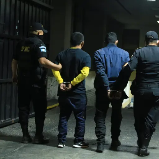 patrulla-pnc-atropella-motoladrones.jpg ,