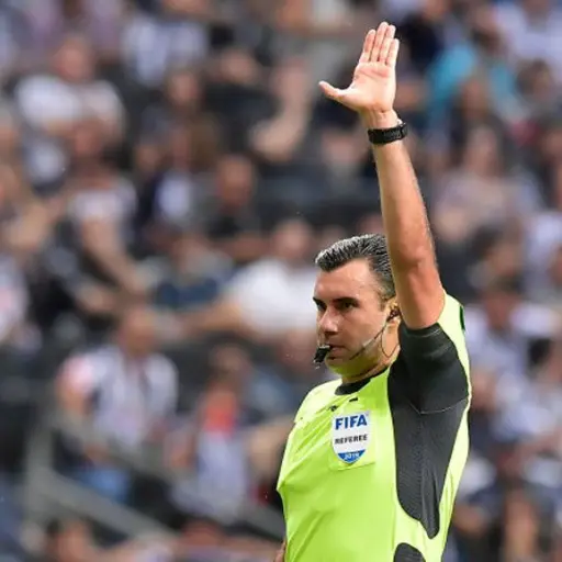 arbitro-guatemalteco-mario-escobar.jpg ,