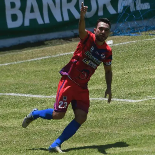 carlos-kamiani-felix-anota-gol-200-en-guatemala-publinews-5-2.png ,