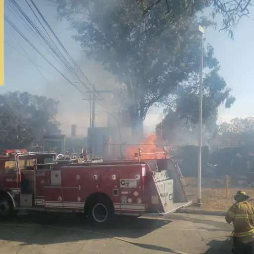incendio-ruta-al-pacifico-cerca-de-gasolinera-2.jpg ,
