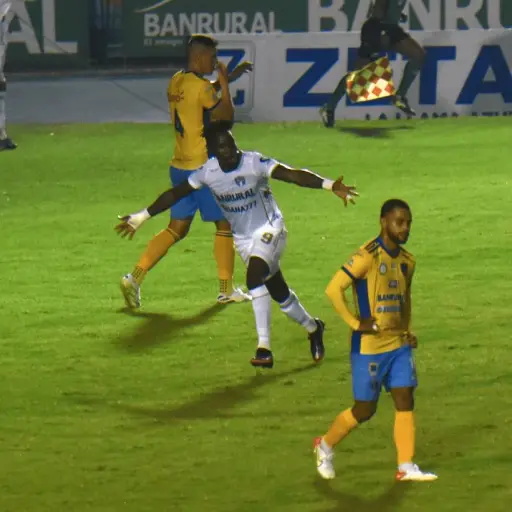 comunicaciones-vs-santa-lucia-resultado-partido-torneo-clausura-publinews-15-1.png ,