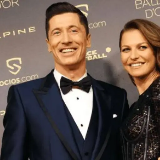 lewandowski-y-su-esposa-1.png ,