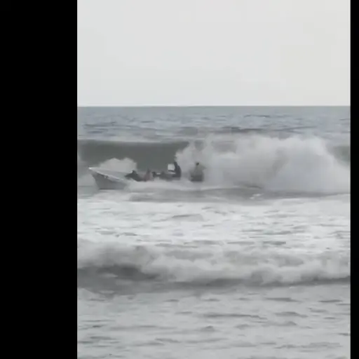 embarcacion-vuelca-ocos-san-marcos-2-1.png ,