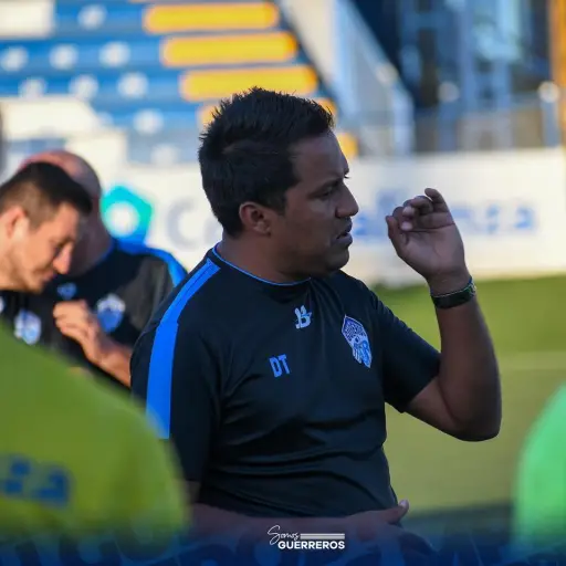 amarini-villatoro-analiza-arranque-torneo-municpal-perez-zeledon-habla-de-seleccion-nacional-publinews-1.jpg ,