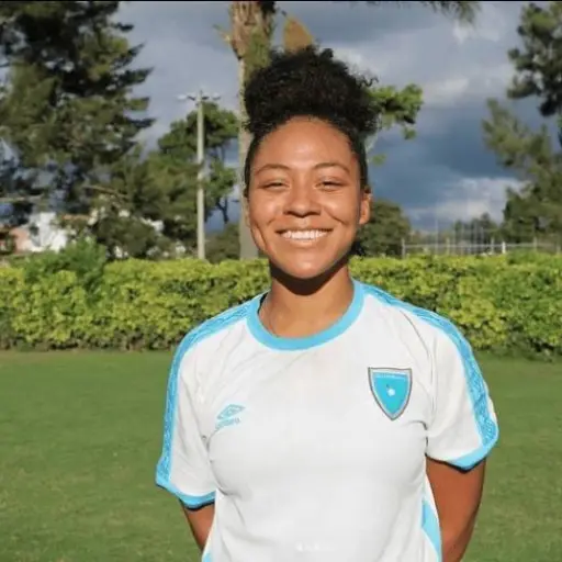 futbolista-leslie-ramirez-publinews-2.png ,