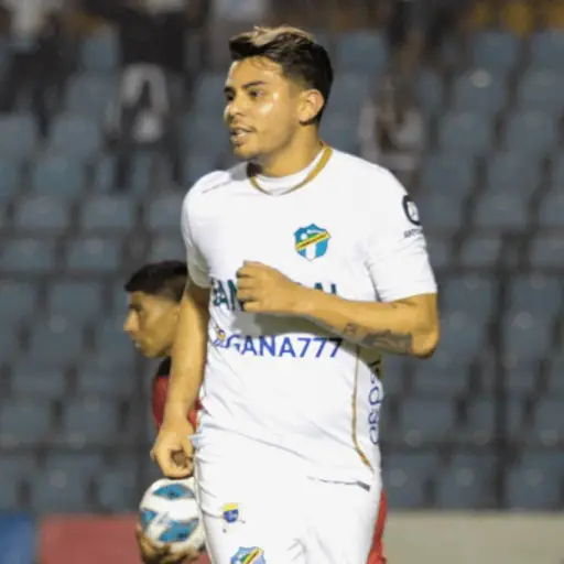 alexander-larin-habla-del-clasico-320-publinews-.png ,