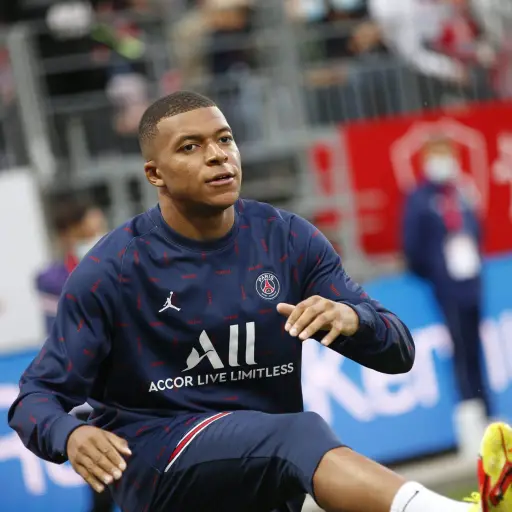 mama-de-mbappe-habla-de-su-renovacion-con-psg-publinews-2.jpg ,