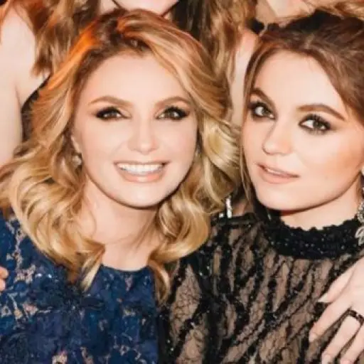 angelica-rivera-y-sofia-castro.jpg ,