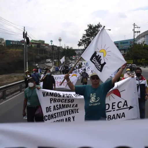 bloqueos-manifestacion-codeca-25-4-2022-fotos-edwin-bercian-publinews-emisoras-unidas-4.jpg ,