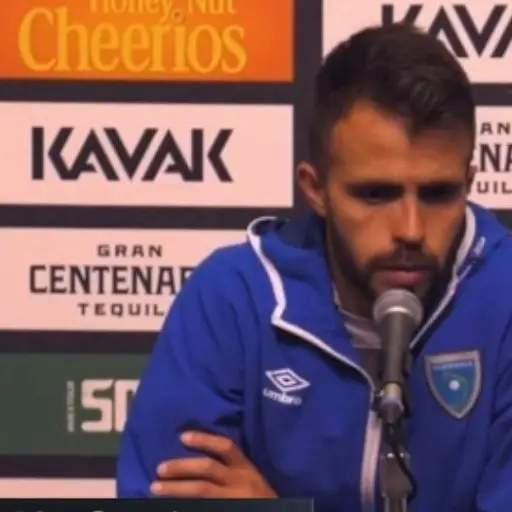 saravia-seleccion.jpg ,