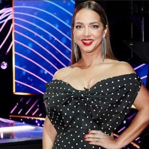 adamari-lopez-1.jpg ,