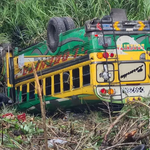 accidente-ruta-al-chilero-ruta-a-el-salvador.jpg ,