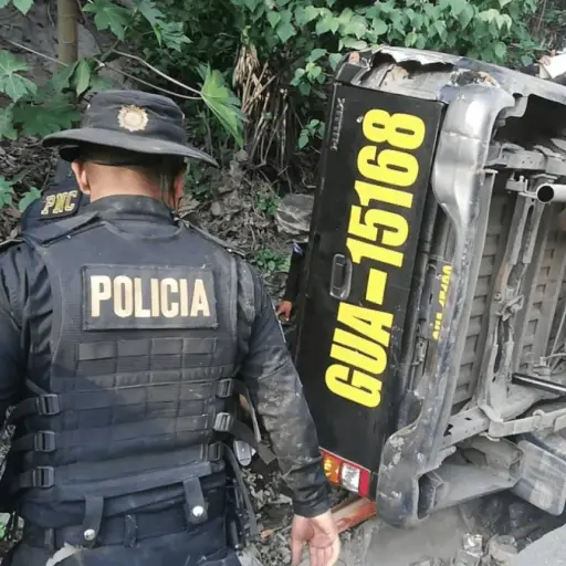 accidente-ciudad-quetzal-pnc-fallecido-2.png ,