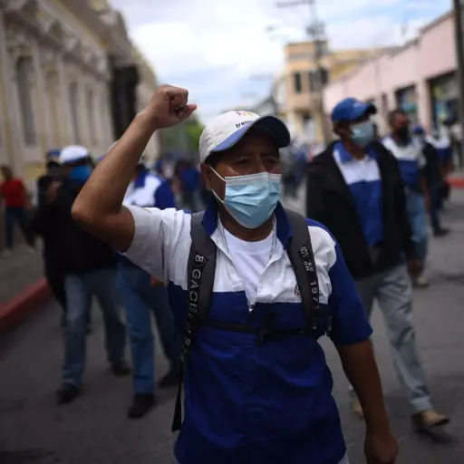 protesta-pilotos-de-transurbano-junio-2022-foto-edwin-bercian-publinews-emisoras-unidas-4.jpeg ,