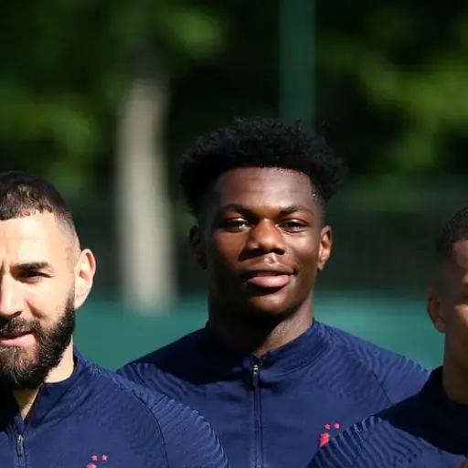 Tchouameni-benzema-y-mbappe.jpg ,