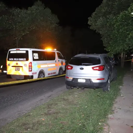 mujeres-asesinadas-localizadas-en-un-vehiculo-2-6-2022-foto-bomberos-voluntarios.jpg ,