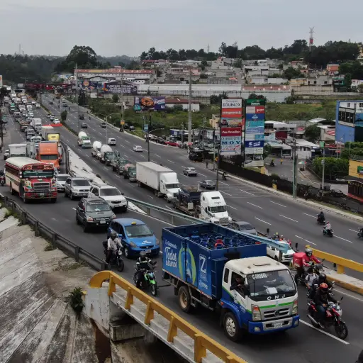 hundimiento-kilometro-15-carretera-al-pacifico-15-6-2022-edwin-bercian-publinews-12.jpg ,
