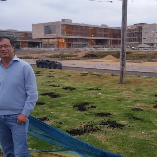 Gustavo-Petro-se-convierte-en-el-primer-presidente-de-izquierda-de-Colombia.jpg ,