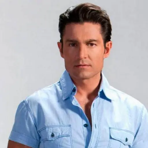 fernandocolunga-80a078c18bcd5083b3e6856364631082.jpg ,