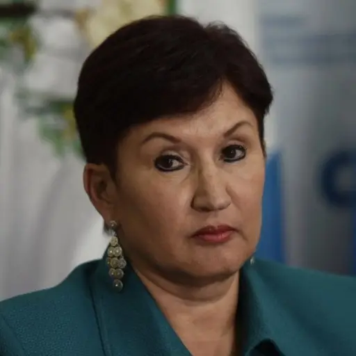 thelmaaldanaexfiscalgeneralfotoedwinbercian-0c2c0d320fb08d45fade02cfebe540c2.jpg ,