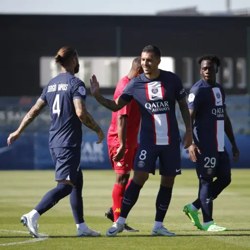 PSG-partido-de-pretemporada-1-scaled-1.jpg ,