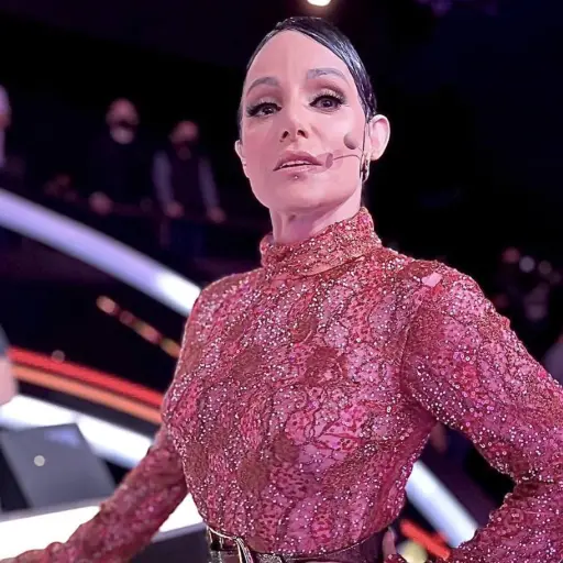 la-academia-publinews.png ,