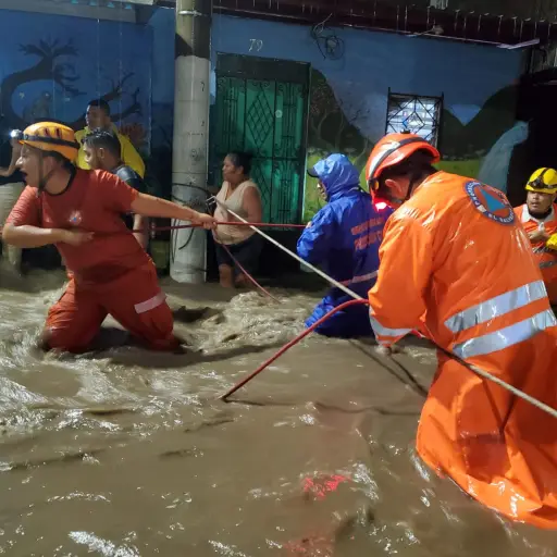 paso-tormenta-bonnie-el-salvador-centroamerica-nicaragua-junio-2022.jpg ,
