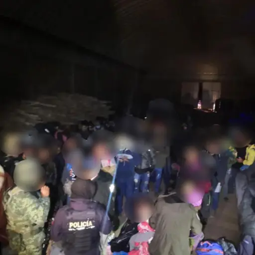 migrantes-rescatados-jilotepec-mexico.jpg ,