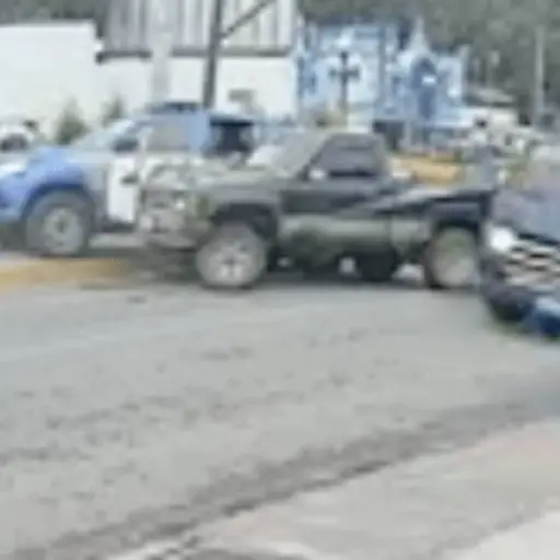 Picop-destruye-patrulla-de-la-PNC-en-Quetzaltenango-.png ,